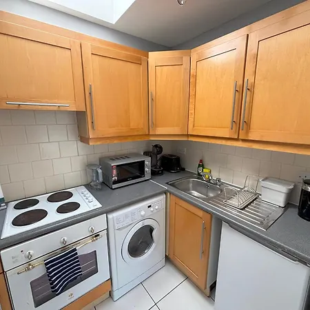 Apartment Leevin Corporate